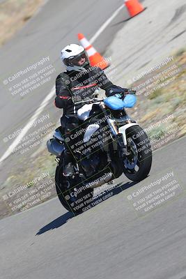 media/Nov-12-2023-Classic Track Days (Sun) [[11f17acb81]]/Group 3/session 2 turn 9/